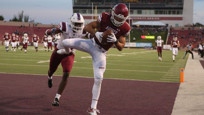 Mbussey_'s tweet photo. Blessed to receive an offer from New Mexico State University @CoachMartin8 @CoachSerchia @Coach_TSanchez #AggieUp https://t.co/F5hW5IH7iJ