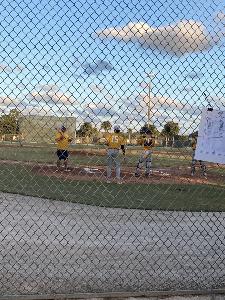CoachYoung29's tweet photo. WWBA Jupiter for the next few days in search of some future @BarryUBaseball Bucs! #BucWay https://t.co/ujYvFREql3