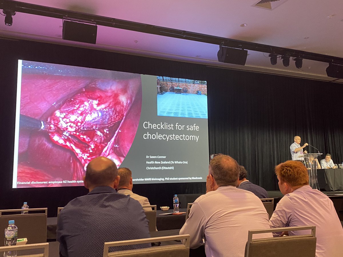 And we’re off….. safe cholecystectomy by Saxon Conor #rocksandrollers2022 <a href="/ANZHPBAinc/">AANZHPBA</a> it’s not just about the critical view. How can we improve decision making to reduce BDI?