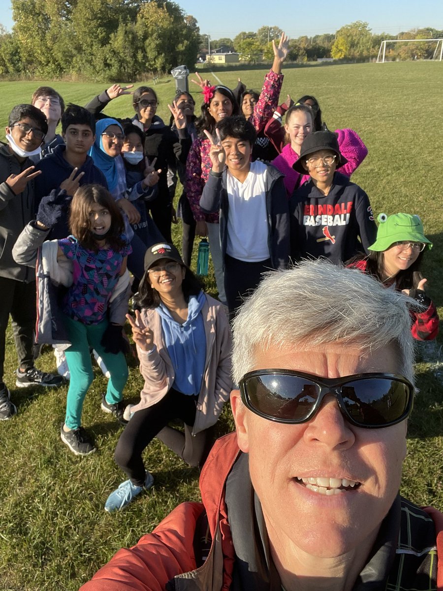 Community walks with Ss of <a href="/AllanAMartinPS/">Allan A. Martin</a>  enjoying some outdoors, nature and activity <a href="/hpe4pdsb/">HPE, PDSB</a> 3337 steps according to my count!