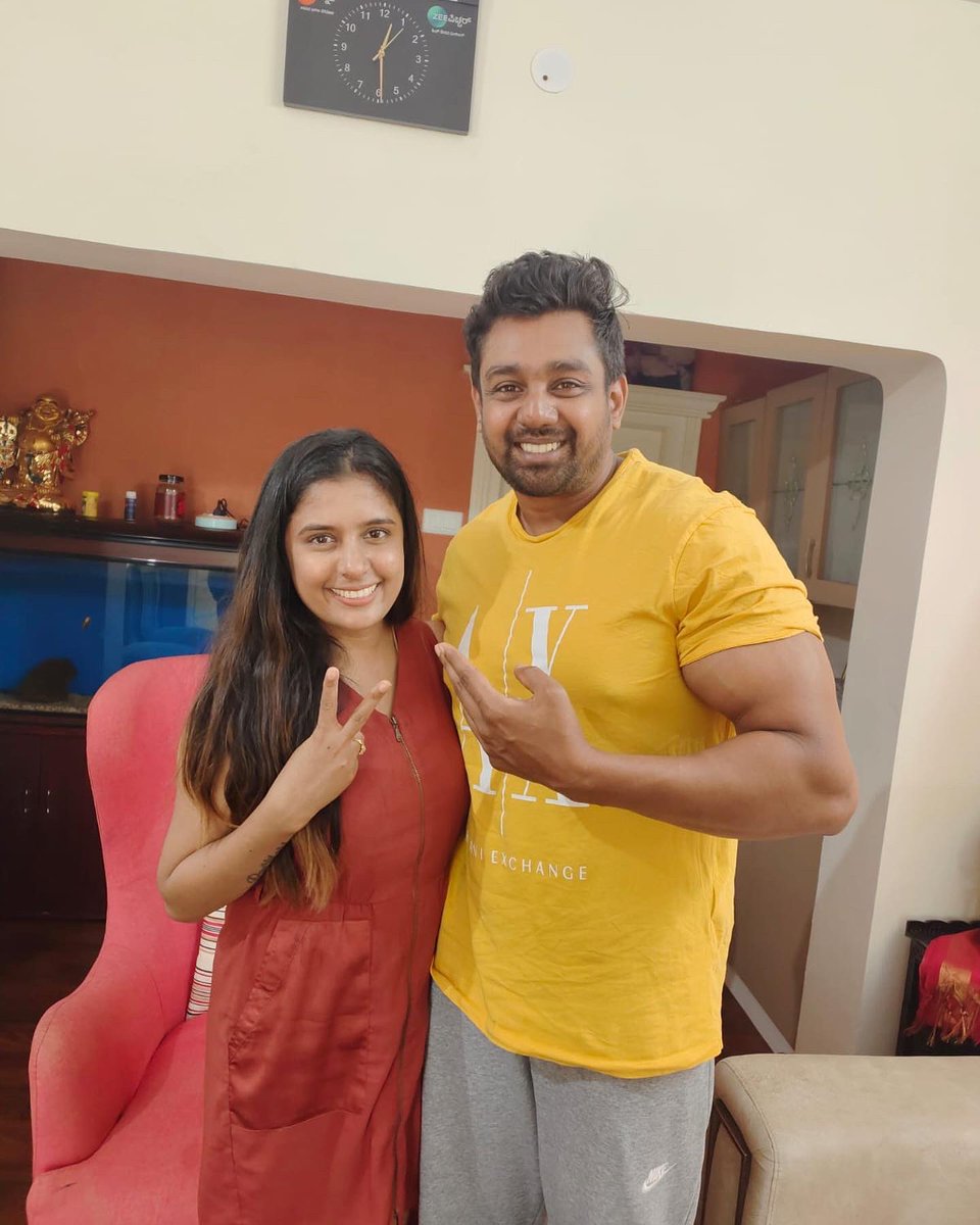 archanasharmahn's tweet photo. Happy birthday action prince💐💐💐💐
@DhruvaSarja https://t.co/7KuQnjVtnP
