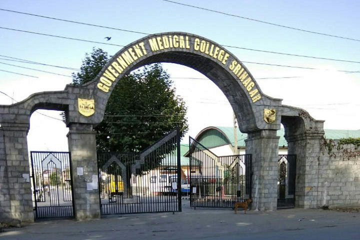 RadioChinar's tweet photo. "09 new medical colleges &amp; 15 nursing colleges
AIIMS, NEET, BSc Nursing College, 02 cancer institutes, New medical colleges &amp; two cluster universities have been built in J&amp;K
Expressway from Nangal to Uri at the cost of Rs 850 crore"
#Kashmir 
@ANI 
@danishnaseer414 
@TheSkandar https://t.co/xkkfaWjKZ9