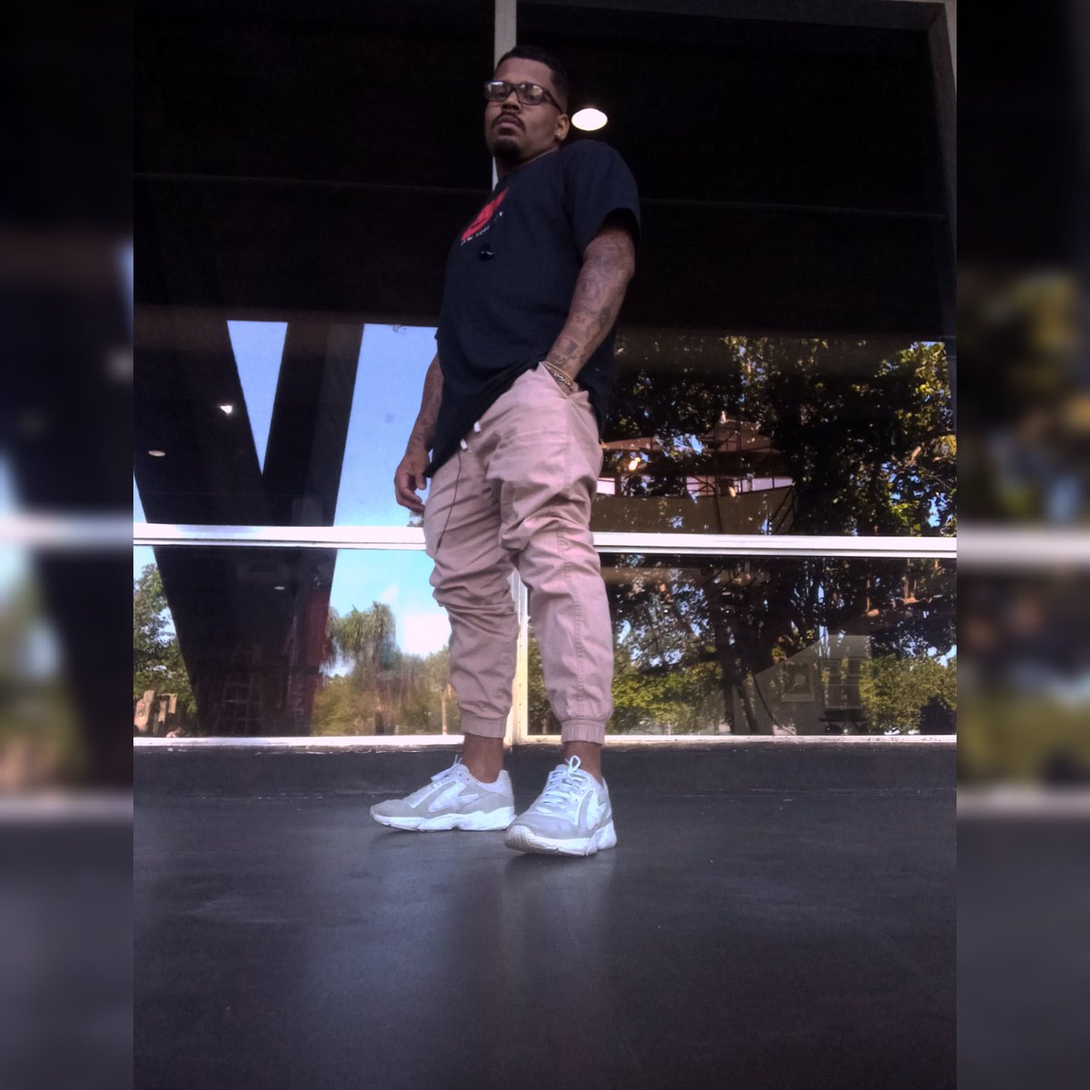 BreakZfc's tweet photo. Mais alguns clicks!
.
.
.
.
.
.
#bboy #bboymarckinho #breaking #RiodeJaneiro #photooftheday #photography https://t.co/p946nJdLRi