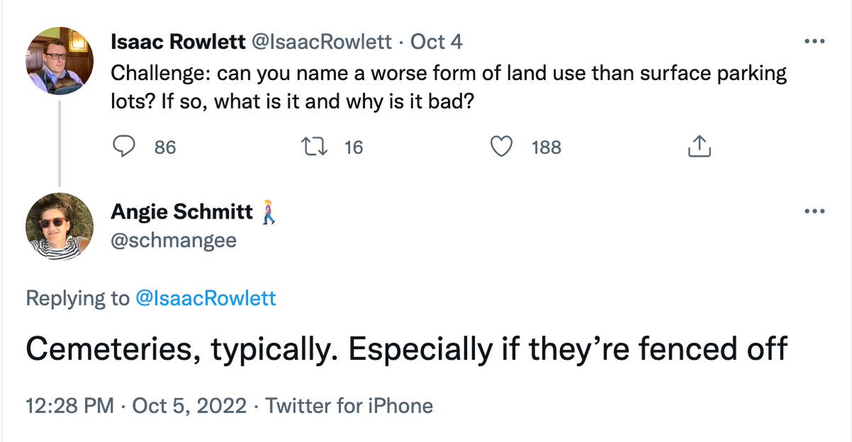 QueensCrapper's tweet photo. "Fuck dead people" https://t.co/ky1oD943WE