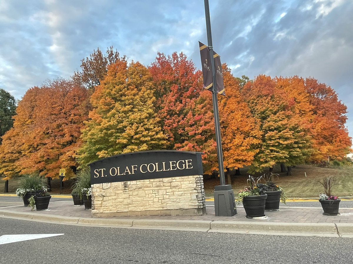 Huldah4House's tweet photo. FALL in Northfield is SPECTACULAR! Best part…doorknocking for some awesome candidates @Pursell4MNHouse and @ClariceMNSD58 who we desperately need at the Capital! Special thank you to @FairVoteMN for this partnership!
Vote now till Nov. 8 #StrongerTogether #fairvotemn #RCV https://t.co/VwHjq8xEts