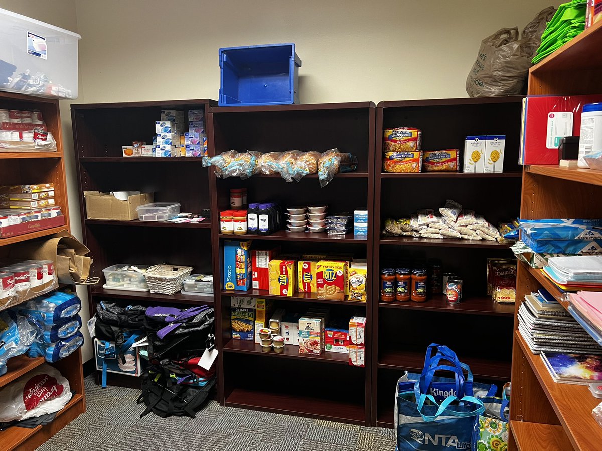 AEHS_OCPS's tweet photo. We are so grateful for #ONEOCPS and a generous donor who helped to stock our food pantry and provide school supplies for students who lost everything during Hurricane Ian.  #AEHS #AbovEtherest #accelerationeastacademy  @eastriverhs_ocps @maria_f_vazquez @OCPSDeputySupe @ocpsnews https://t.co/ro2DqGiDP9