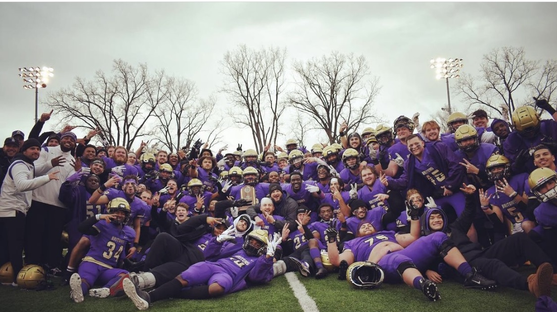 albioncollege's tweet photo. Albion looks to extend its undefeated streak against rival Hope College in the Homecoming game Saturday, Oct. 8 at noon at Sprankle-Sprandel Stadium. Learn more about Homecoming and register online at https://t.co/Xlm99GIkeI https://t.co/Fe2oqgkobd