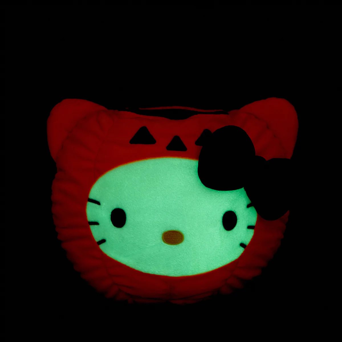 cupcakesanrio's tweet photo. glow in the dark hello kitty trick or treating basket 🫶 https://t.co/KgnnhKAq8f