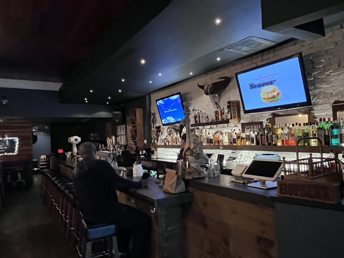 Barred in DC tweet media