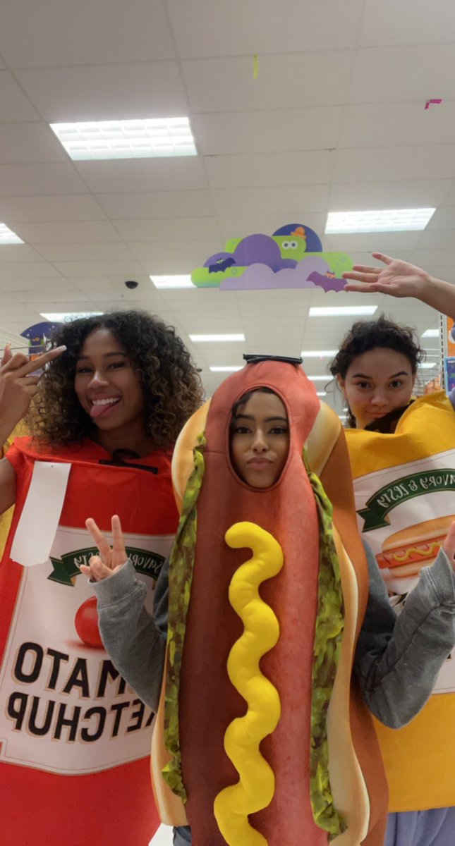 Dani Diaz on Twitter: "We were just in a silly goofy mood 🤪🤪