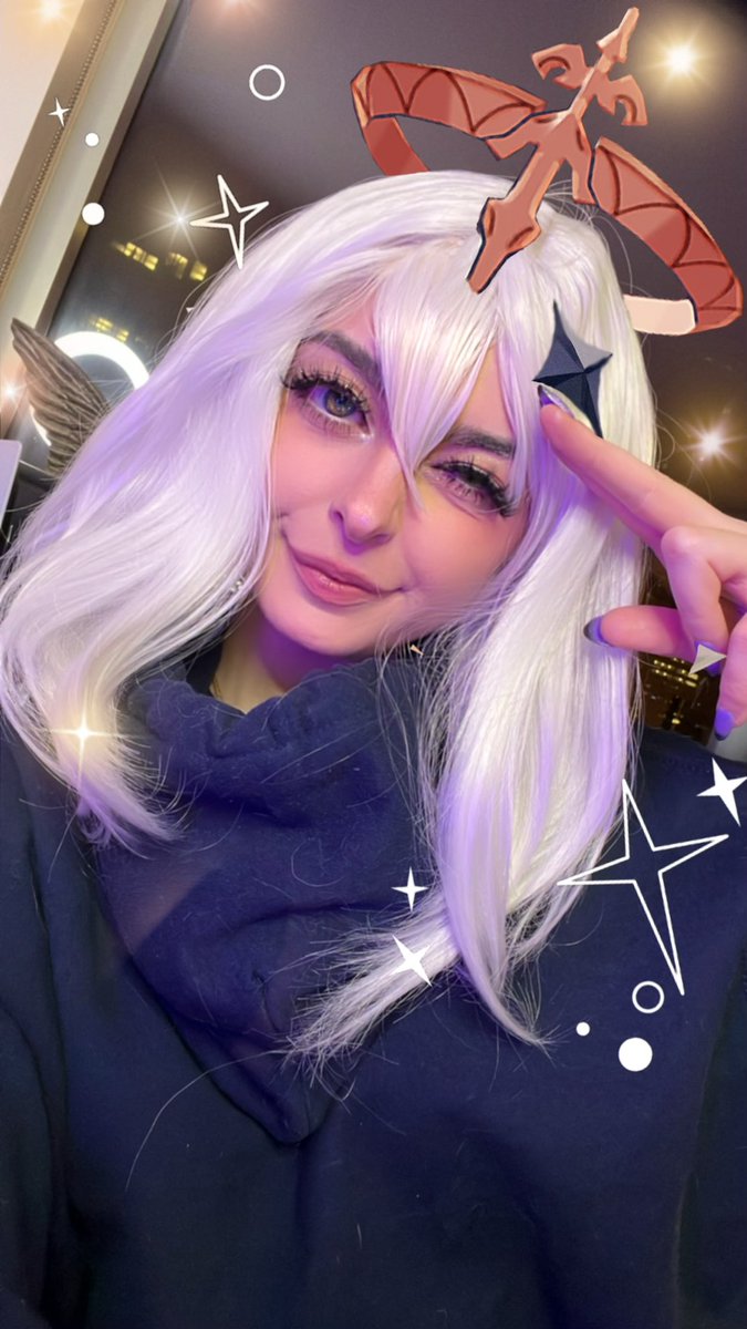 DeputyARUUU's tweet photo. ALL MY FRIENDS ATTENDING NYCC ARE IN FOR A TREAT!!! You can receive a secret bonus gift during #PaimonPhenomenon !!! Show staff your Twitter post quick tho cause they may run out! #BeingGenshinIcon #ad https://t.co/wB510zzEWR