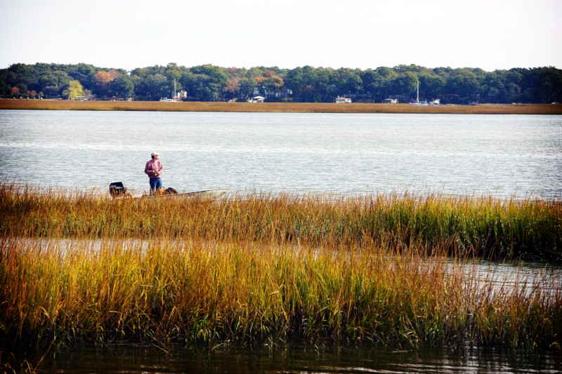 Discover_SC's tweet photo. With scenic locales along the ocean shore, in freshwater lakes and backcountry rivers, you're sure to have a fun time no matter where you drop your line in South Carolina. https://t.co/Hny1Q3pGHv #DiscoverSC #FishinSC https://t.co/DL6PgebXPE