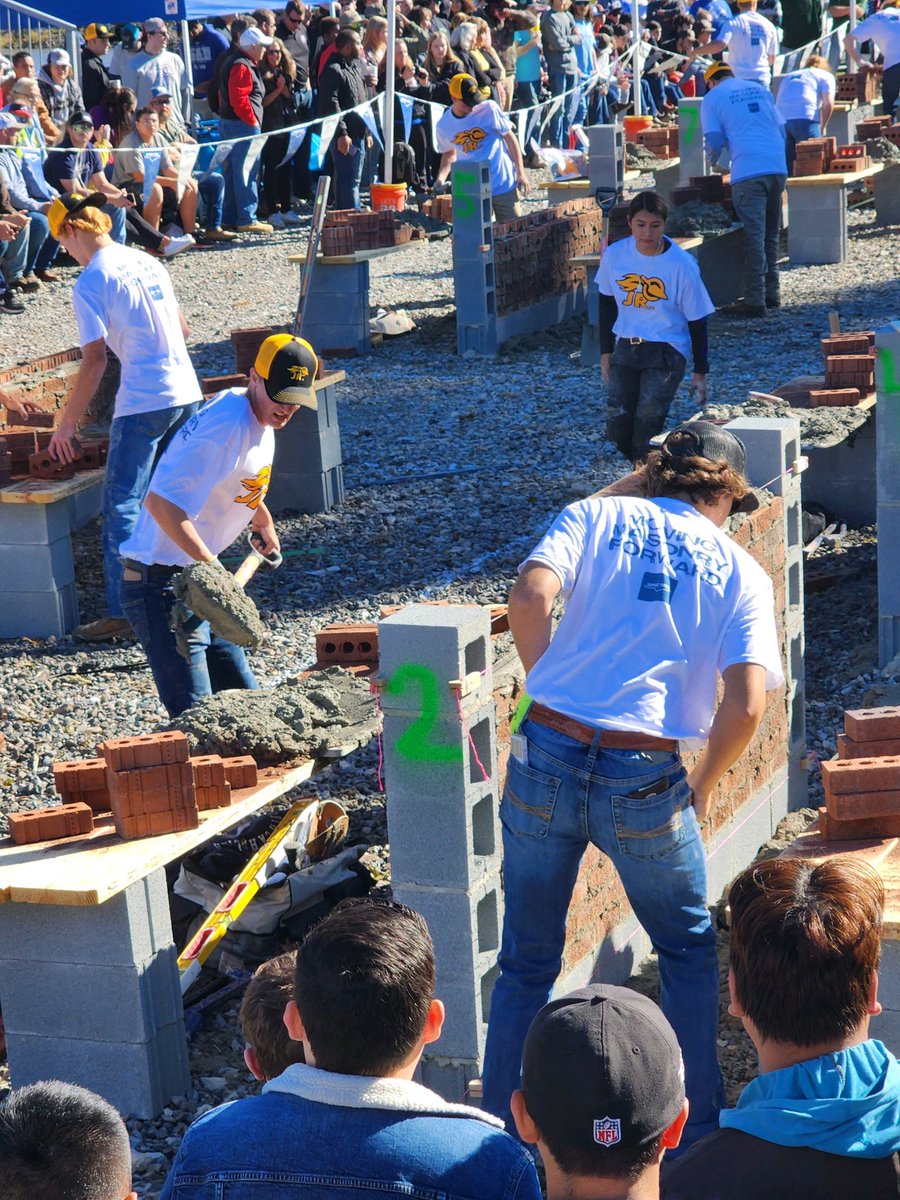 EastRowanHS tweet media