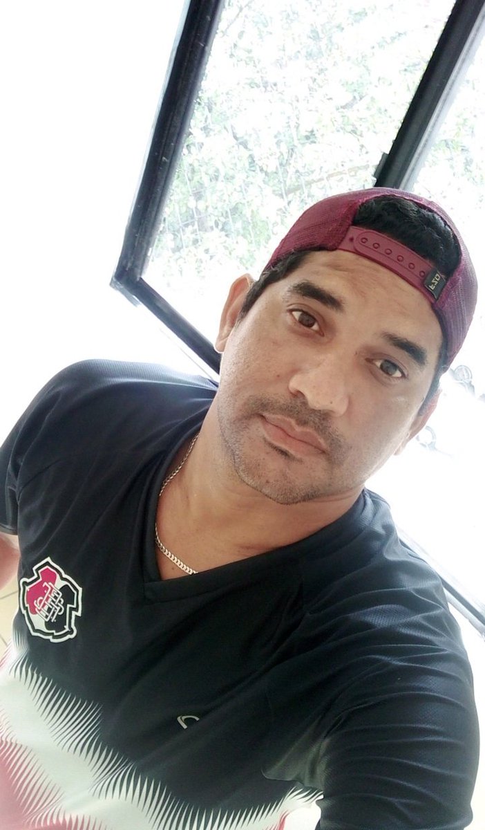 santa_meu's tweet photo. 🇾🇪SC:🎙Cada dia que passa eu vejo que estamos involuindo como indivíduos. Só resta lamentar as ameaças impostas ao Conselho e ao Executivo. Nada justifica isso! Há de se fazer uma reflexão do que estamos nos tornando. Discordar é legítimo, ameaçar é de uma infelicidade tremenda. https://t.co/1SpOls7UGT
