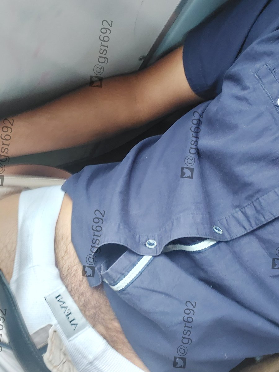 gsr692's tweet photo. Ando muy caliente, me la saque en el camion e iba pasando por donde había policías quien ir a ver ? https://t.co/r9hikD3Tbr