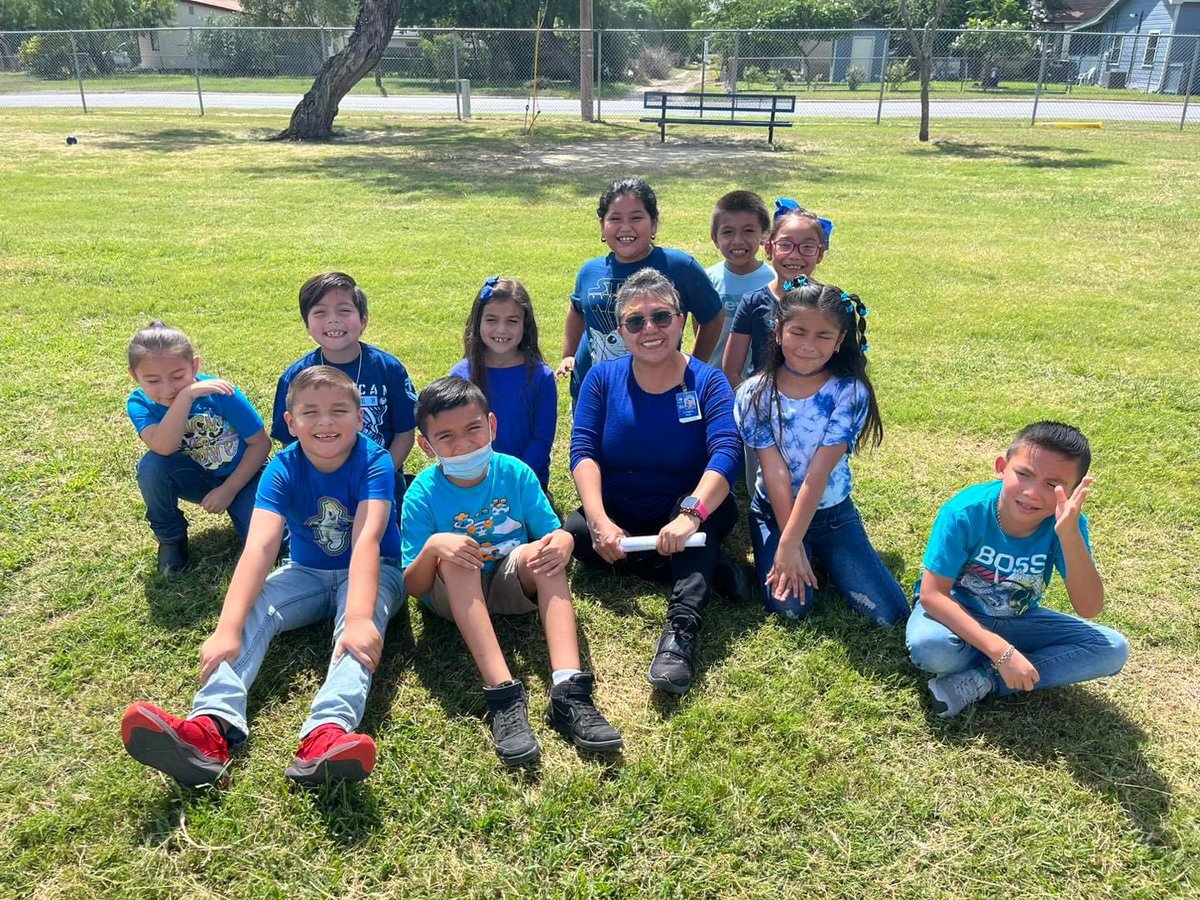 Happy World Teacher’s Day to our amazing teachers and paraprofessional staff! 💙💙💙