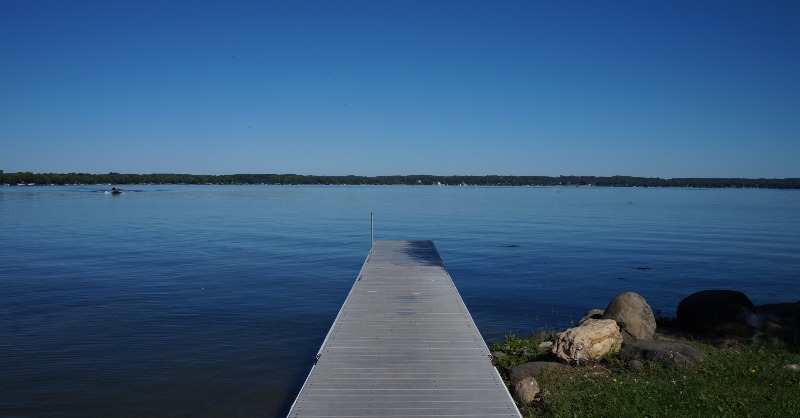 patagonia's tweet photo. Take action with Patagonia grantee @GLAgreenlake as they work to safeguard Green Lake, Wisconsin’s deepest natural inland lake, from the proposed Skunk Hollow Mine. 

Add your name to defend clean water and communities: