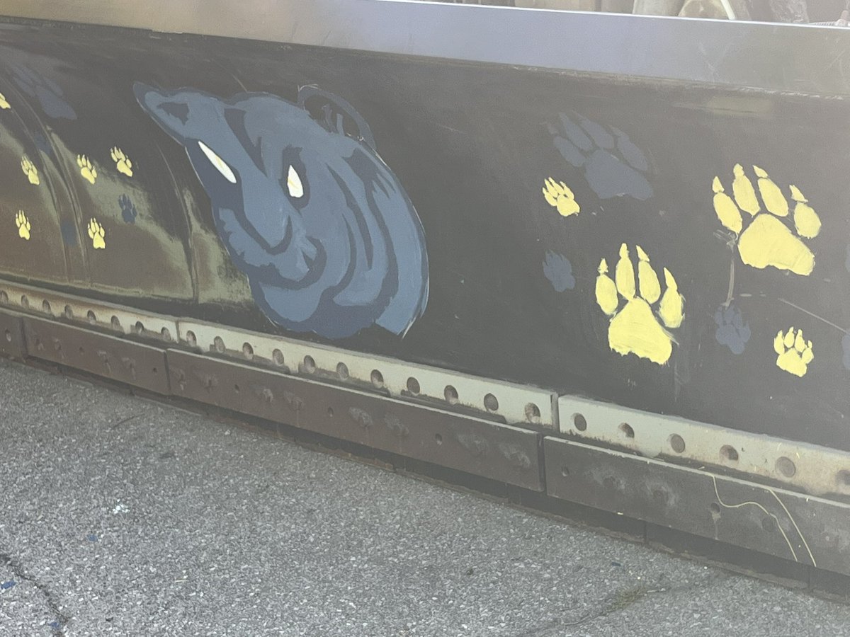 Panther artists have been hard at work! Thank you to the City of Welland for the Snow Plow Wow challenge…#doyourbestanddowhatsright <a href="/Welland/">City of Welland</a> <a href="/dsbn/">District School Board of Niagara</a>