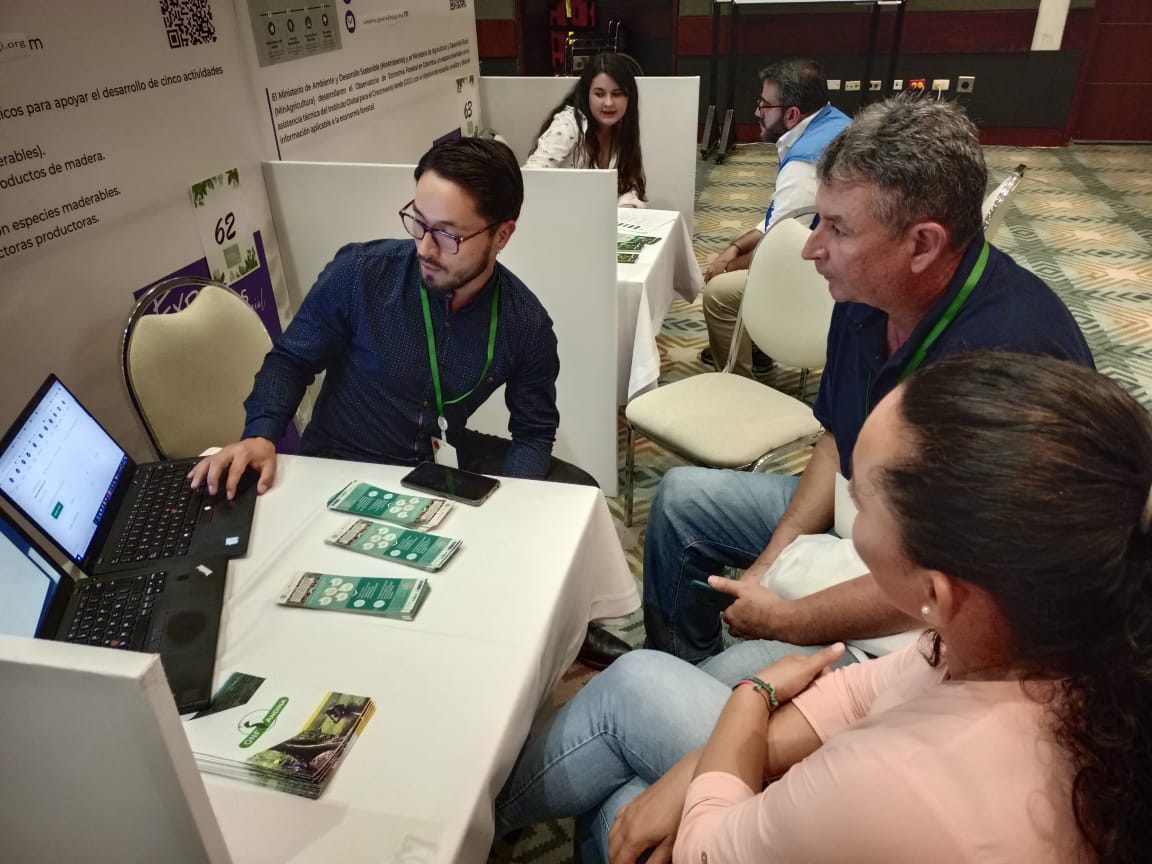 ONFAndina's tweet photo. Desde #ONFAndina, nos complace haber sido parte de #Expobosques y nos comprometemos en impulsar el potencial forestal de 🇨🇴.Debemos tener esperanza en que actuando de manera colectiva podemos alcanzar grandes logros en favor de los bosques🌳y de las comunidades que los habitan. https://t.co/nCGJLx1nFw