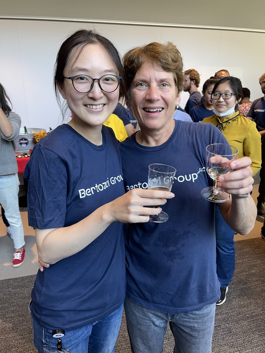 TingdDai's tweet photo. Big congrats to my mentor, Prof. Bertozzi! She has always inspired me when science not going smooth and taught me how to become a critical and imaginative thinker and scientist. Well deserved award!! @CarolynBertozzi @NobelPrize https://t.co/yH2nope57p