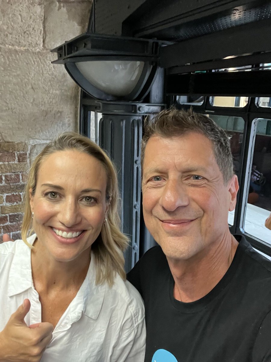 stevevamos's tweet photo. I could have talked to @bexsmithkiwi for hours!

Having the opportunity to meet and listen to Bex talk about the importance of purpose was an absolute pleasure.

Listen to our chat on the latest episode of my podcast, What Led You Here - it’s out now. https://t.co/WAjlkqgRIk