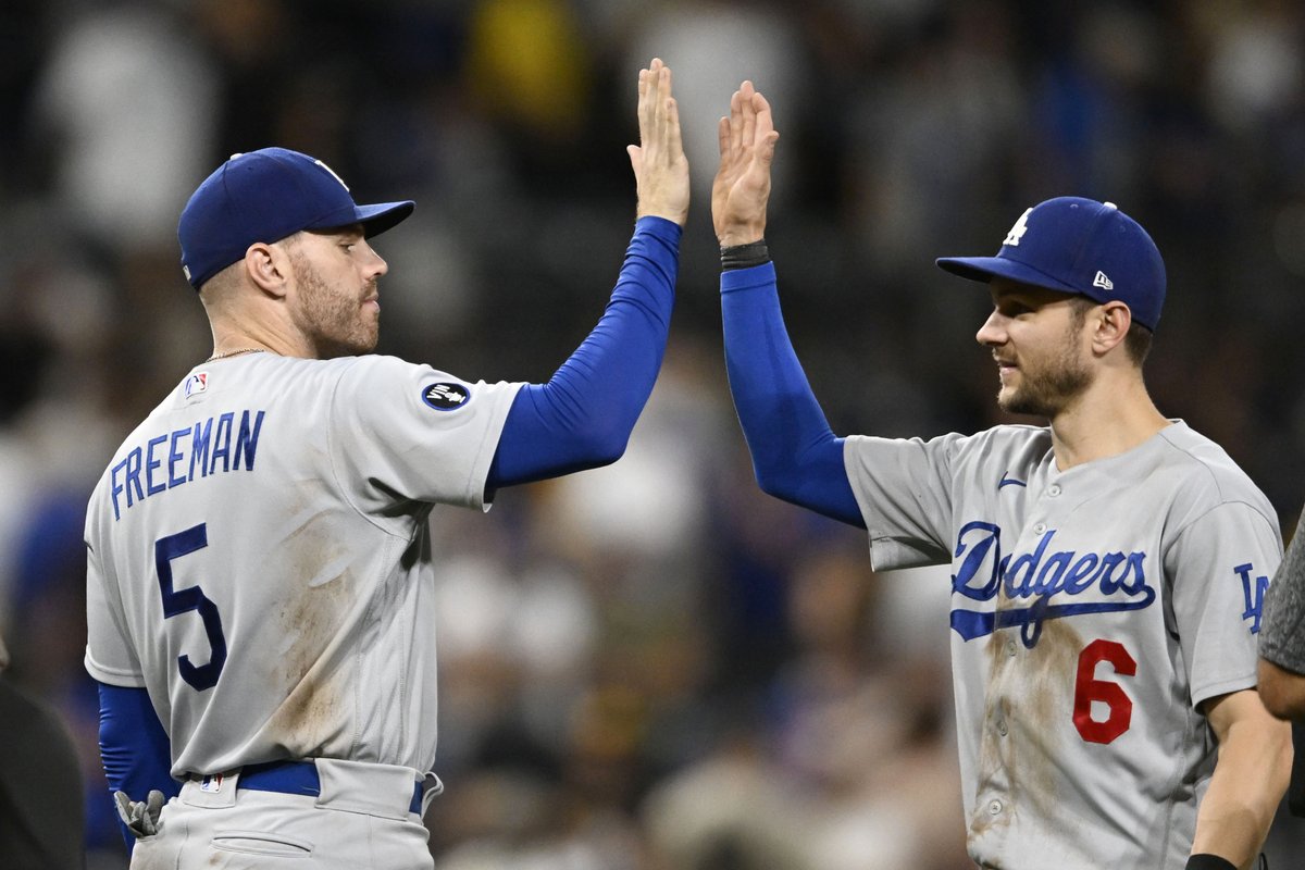 BRWalkoff's tweet photo. The first pair of teammates to finish 1st and 2nd in MLB in hits since Ichiro/Boone in 2001 🤯 https://t.co/TJcgOj9mCJ