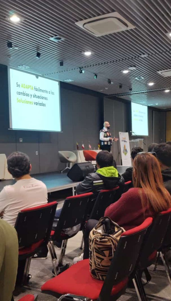 LibEscobar's tweet photo. ¡La flexibilidad no implica permisividad! #coniiti2022 https://t.co/otR9hgZ09P