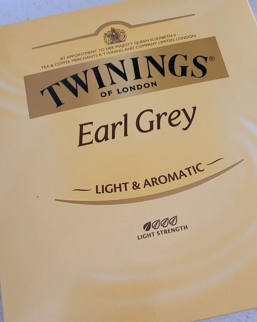 abunchofkittens's tweet photo. My favourite #earlgrey I've tried others, but they're always too strong.

Have been drinking this since I was a child in Poland in the 70s where it was a Western luxury.

#tea #teatime #twinings #twiningstea https://t.co/Lh0J9wPhoJ https://t.co/6KfvlALdK3