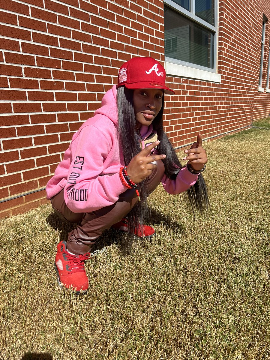 millyxvibe's tweet photo. On Wednesday we wear pink 💗 #aamu https://t.co/7GCxecZDX2
