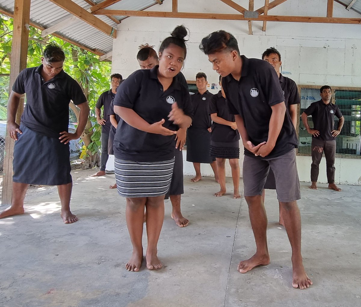 JohnHydePerth's tweet photo. #Kiribati anti-corruption youth group #KFHA rehearsing roadshow integrity production to 8 Tarawa districts &amp; 5 outer island @UNODC_SEAP #unprac @MFATNZ @Kiribati_Govt #TeieniwaVision  @MariePegieCau https://t.co/HzNg4sj3hM