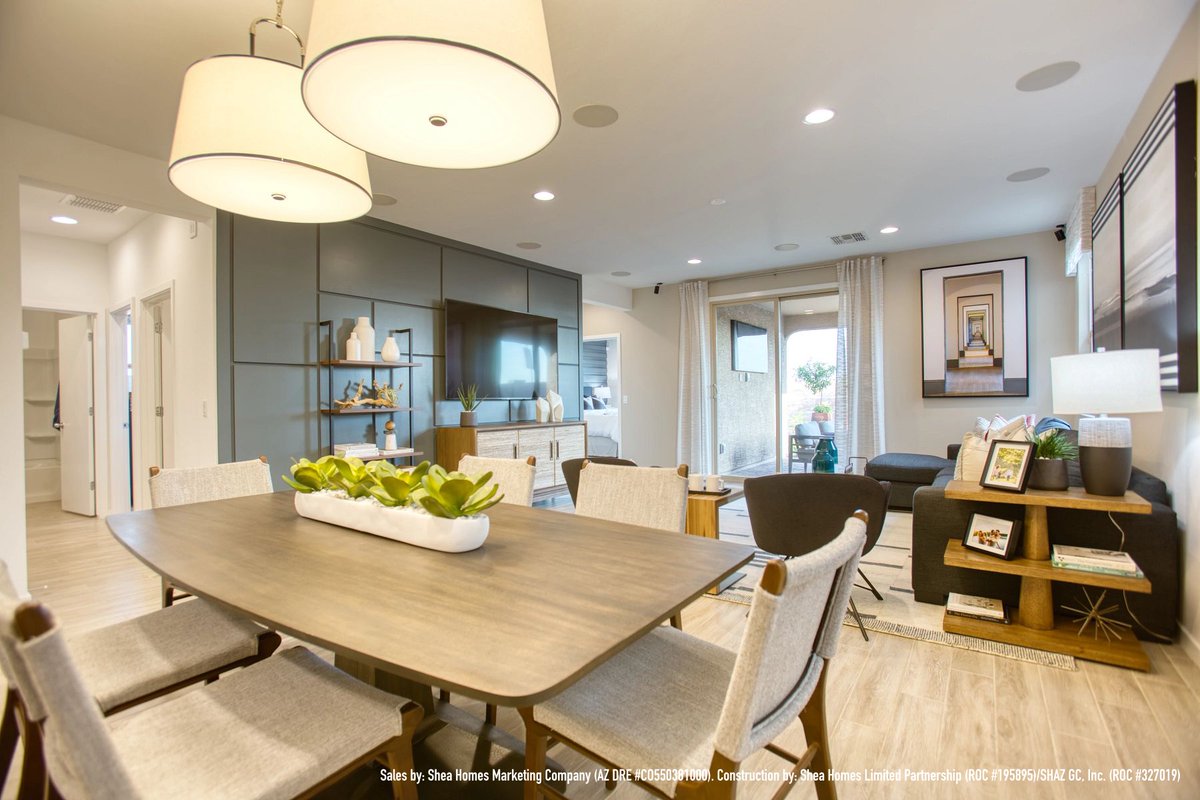 SheaHomesAZ's tweet photo. Some of the best conversations happen at the dinner table. 💞 

#SheaHomes #TheSheaDifference  #AcclaimAtAlamar #VirtualRendering #DiningRoomInspo https://t.co/C3Niy8KbIv