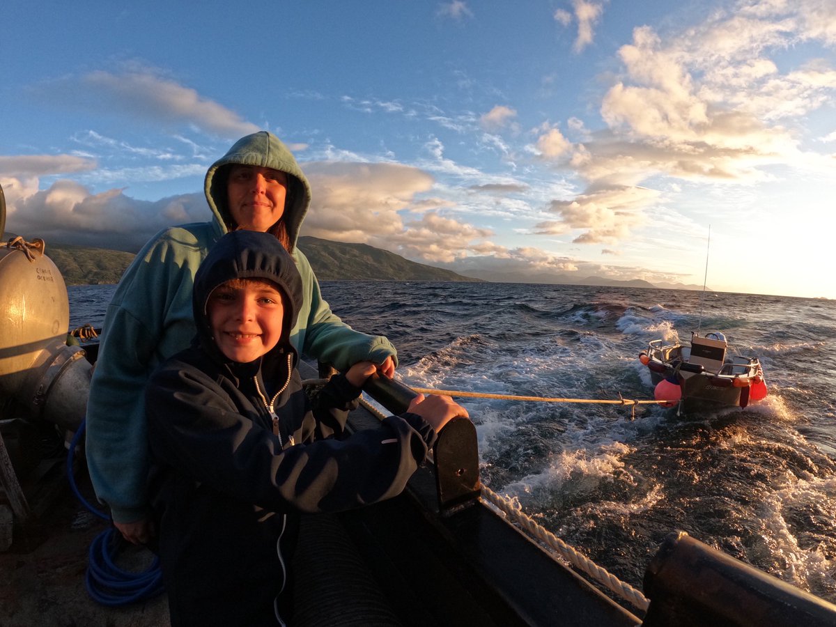 HookPointAlaska's tweet photo. Hard to beat the light of those Alaskan summer nights. https://t.co/A6KDswPiFB