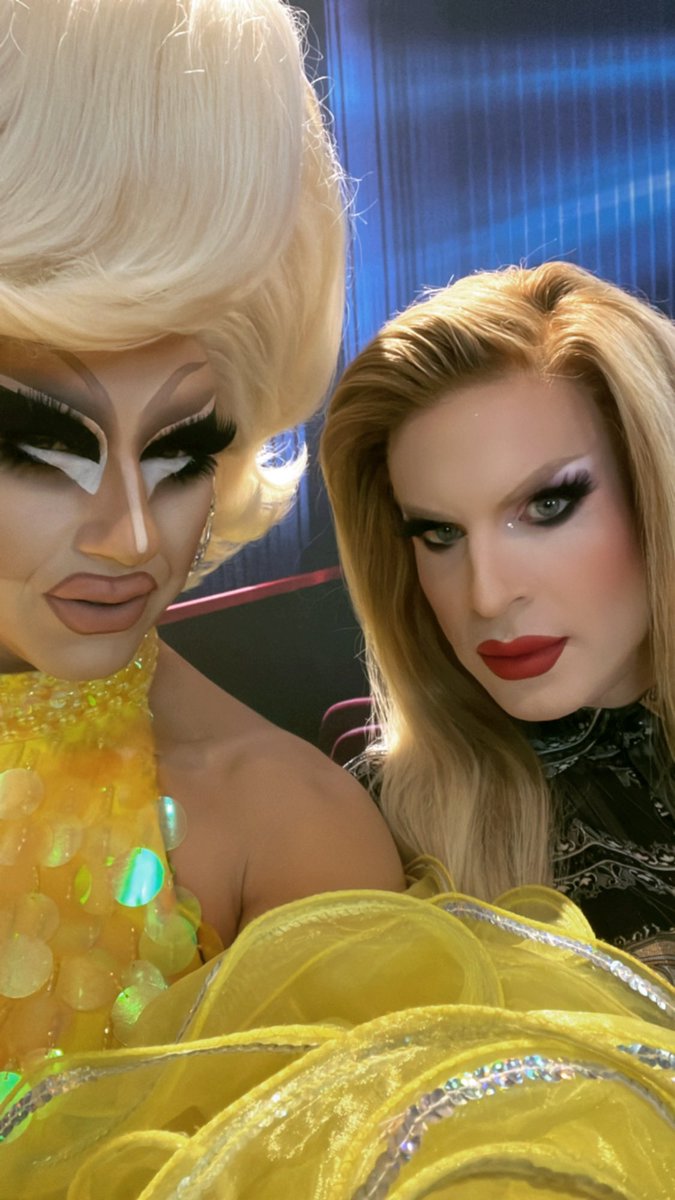 trixiemattel's tweet photo. M and g time https://t.co/9TDbUCS9x5