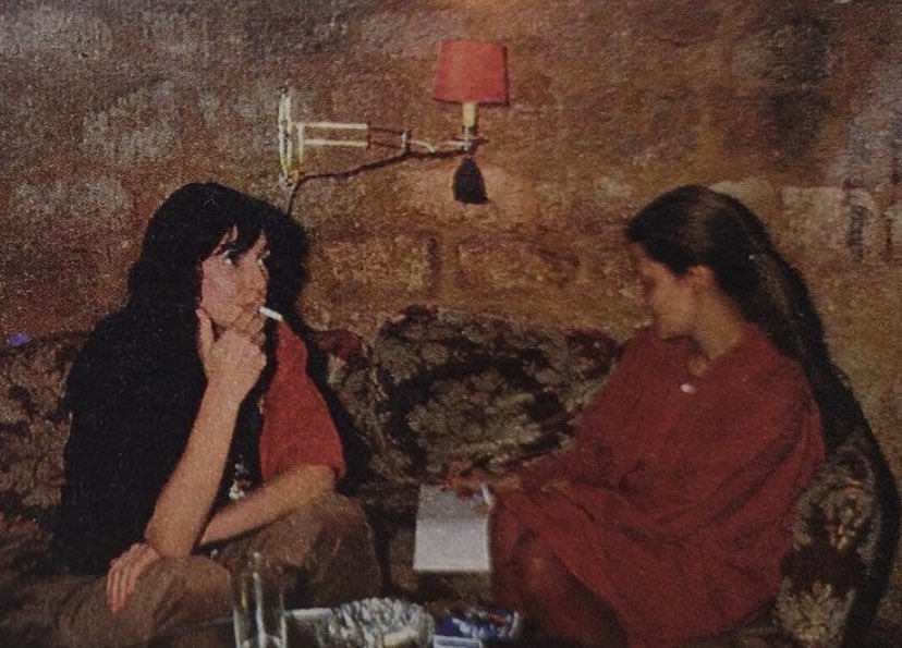 noahcnorton's tweet photo. Kate Bush cig https://t.co/YljMkQ6AtR