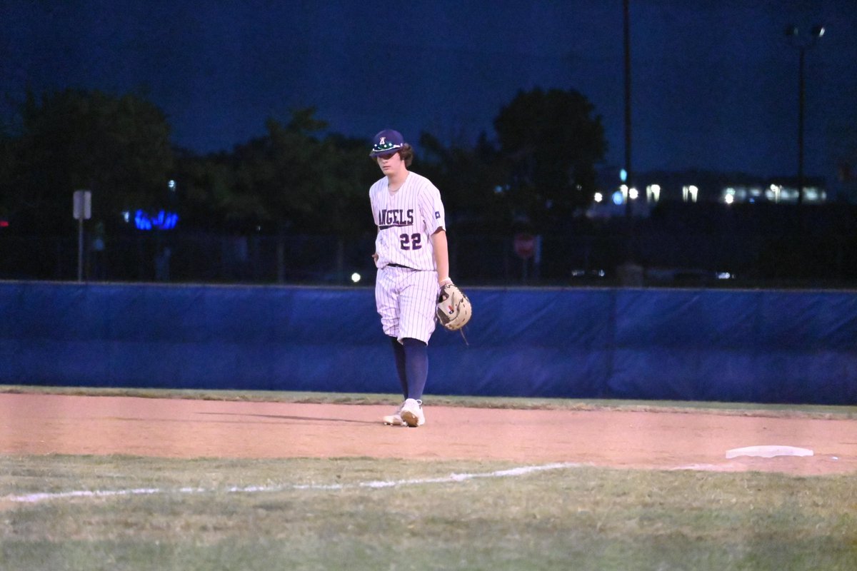 Excited to announce my commitment to Philander Smith College! <a href="/SmithPhilander/">Philander Smith University Baseball</a> <a href="/nsuarez48/">Noah Suarez</a> <a href="/MVPnthrBaseball/">Official MV Baseball</a>