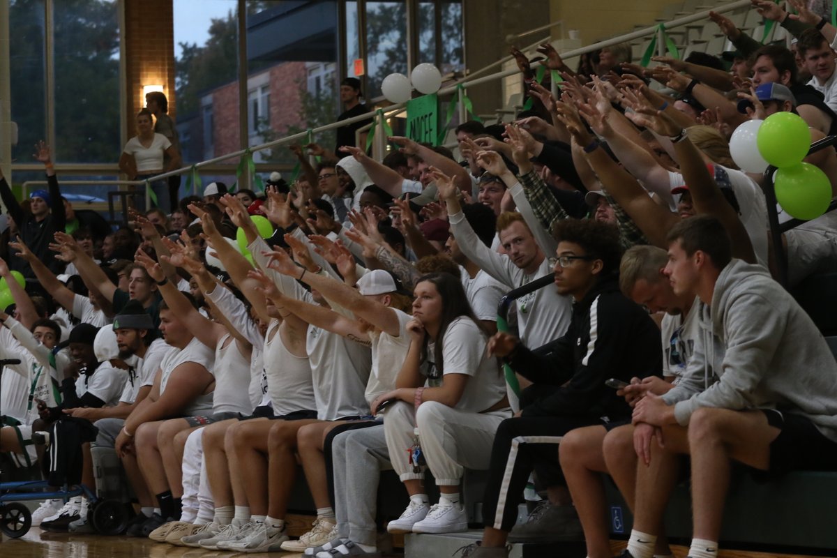 PHOTOS | <a href="/DubC_Volleyball/">Wilmington College Volleyball</a>, aided by a great crowd, crushed Capital on Senior Night - facebook.com/media/set/?set…. #WeAreDubC #d3vb
