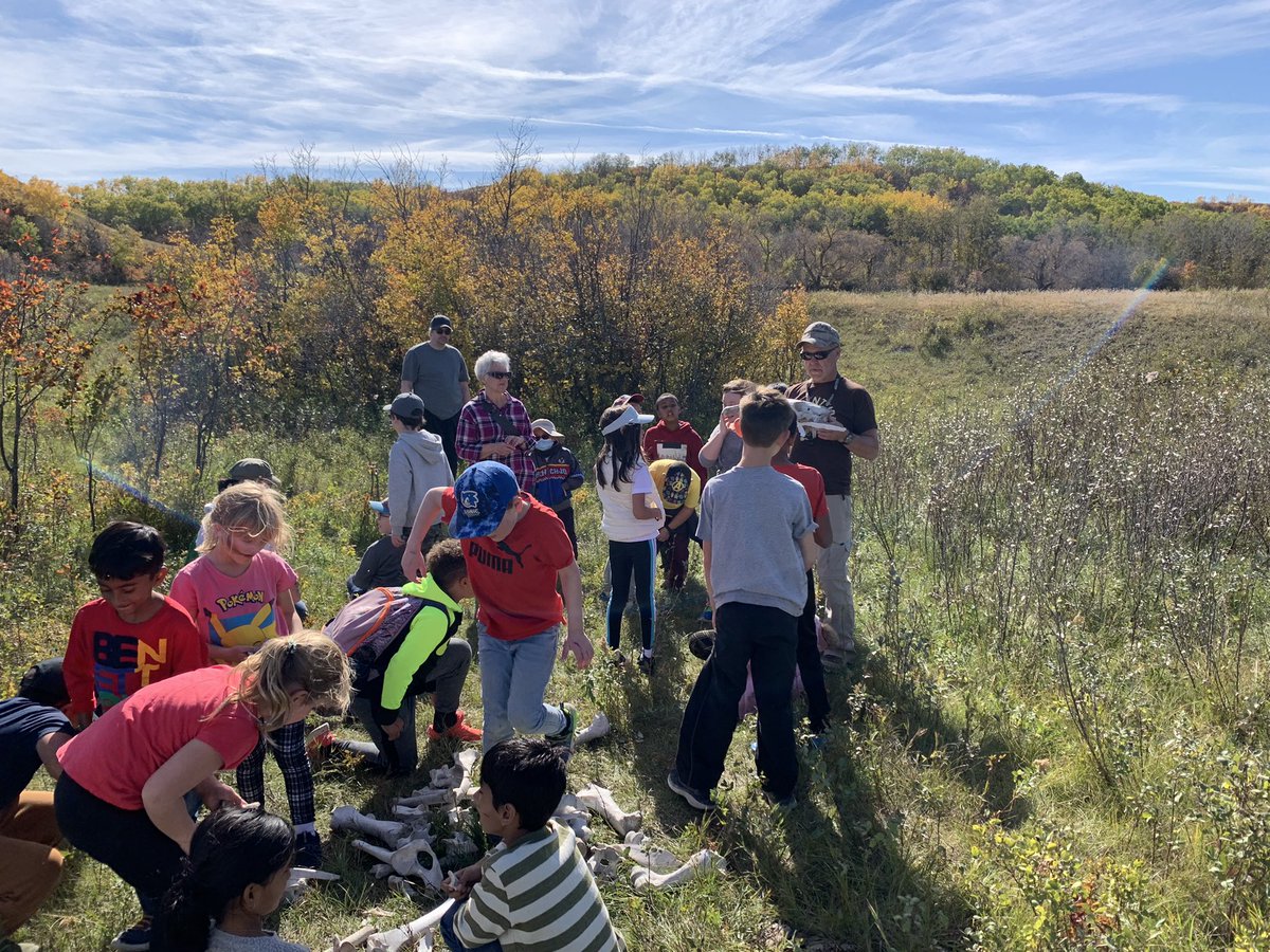 These grade 3/4 leaders could not have had a better day to explore nature and learn about habitats and communities! #outdoored #getoutside #handsonscience <a href="/McVeetyRBE/">Marion McVeety</a>