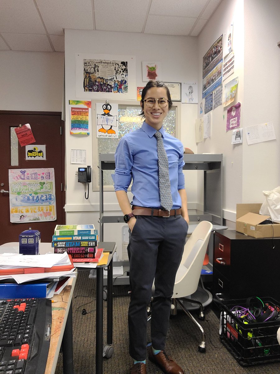 CassCoomber's tweet photo. I like to dress professionally for parent-teacher conferences week. Here's Tuesday-me and Wednesday-me.

#LGBTQ #TransIsBeautiful #Teachers https://t.co/oTfOoJmc9C