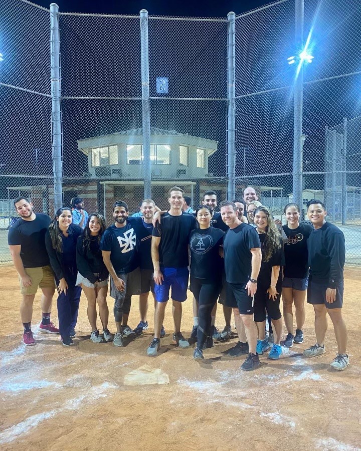 UFNeuroRes's tweet photo. The UF Neuro kickball team "Pons Intended" started the season strong with a win and some outdoor fun in our lovely fall weather! Great representation of residents from all four years of training, fellows, and faculty. 😊🧠🐊 @MichaelOkun @Michael_Jaffee https://t.co/tVqh3kCaPF