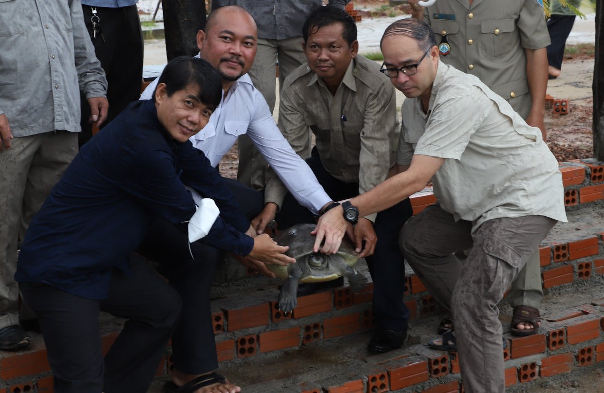 Partners Against Wildlife Crime tweet media