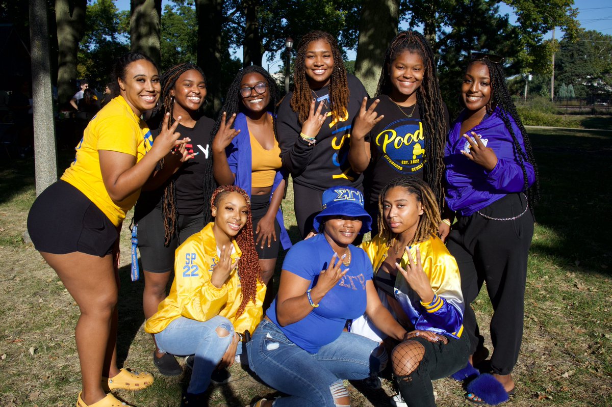 Sigma_GammaRho's tweet photo. It’s the first Wednesday of the month & you know what that means💙💛…
Happy Pretty Poodle Wednesday from the “GlamoRHOus” Gamma Rho Chapter🐩!
Check out our thread for PPW below🫶🏽!
#PrettyPoodleWednesday #GlamorousGammaRho #SGRHO #SigmaGammaRho #ISU26 #ISU25 #ISU24 #ISU23 https://t.co/DfBu4bMCqW