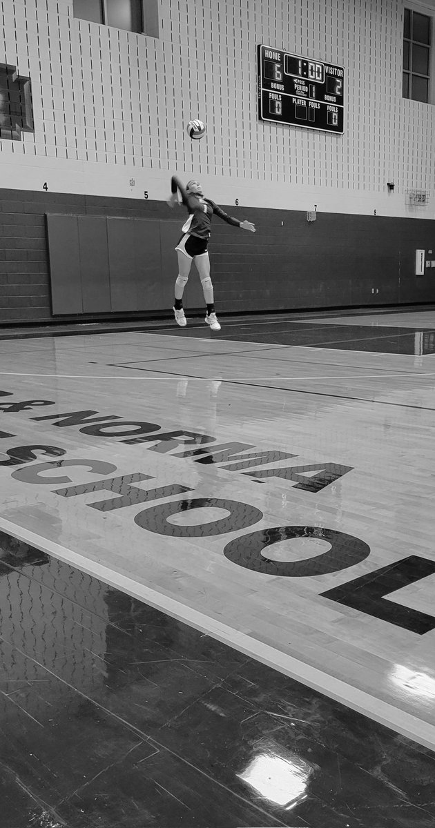 My girl ❤️ <a href="/HuntMiddle/">Hunt Middle School</a> <a href="/FISDSports/">FISD Sports</a>