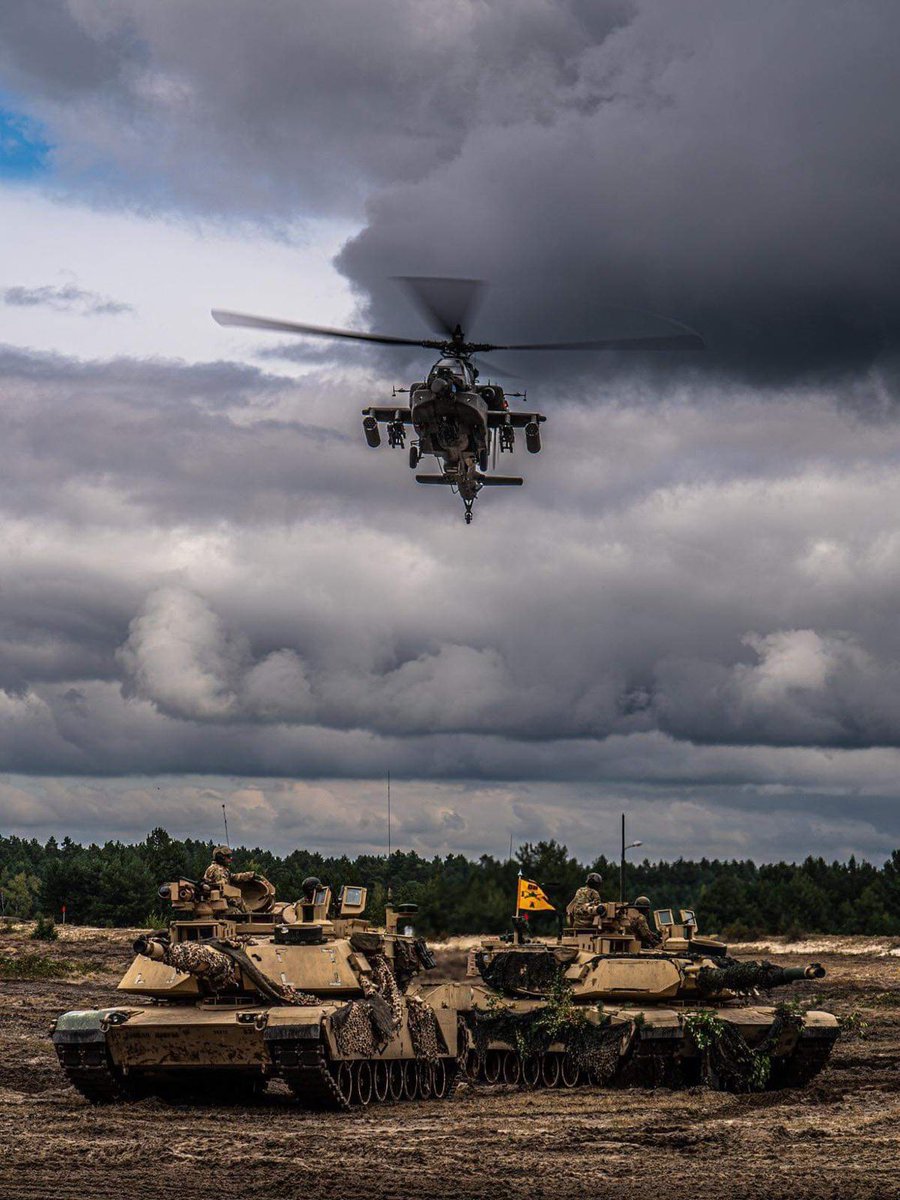 Two formidable platforms.
Visit us in RAFAEL USA AUSA2022 booth to hear how we compliment their lethality &amp; Survivability in service of the US Army.
10-12 of October, Booth 2224, Hall B
Walter E. Washington Convention Center.

#SPIKENLOS
#TROPHYAPS
#Capabilitynow 
#ausa2022