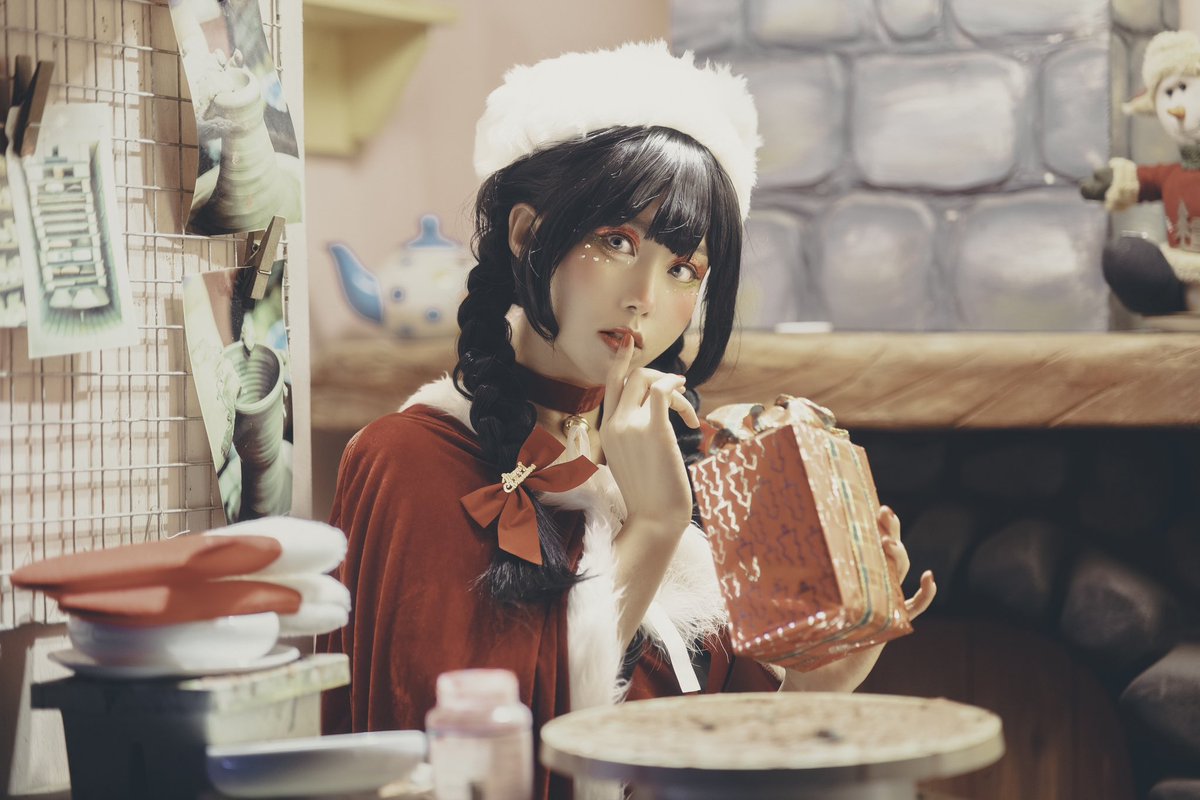 CherryPie_85's tweet photo. Christmas preparation🎁🎄
Full Video 📷 https://t.co/4zdZYL1q0d
#teamcherrypie 🍒 https://t.co/8YUQDGs5jE