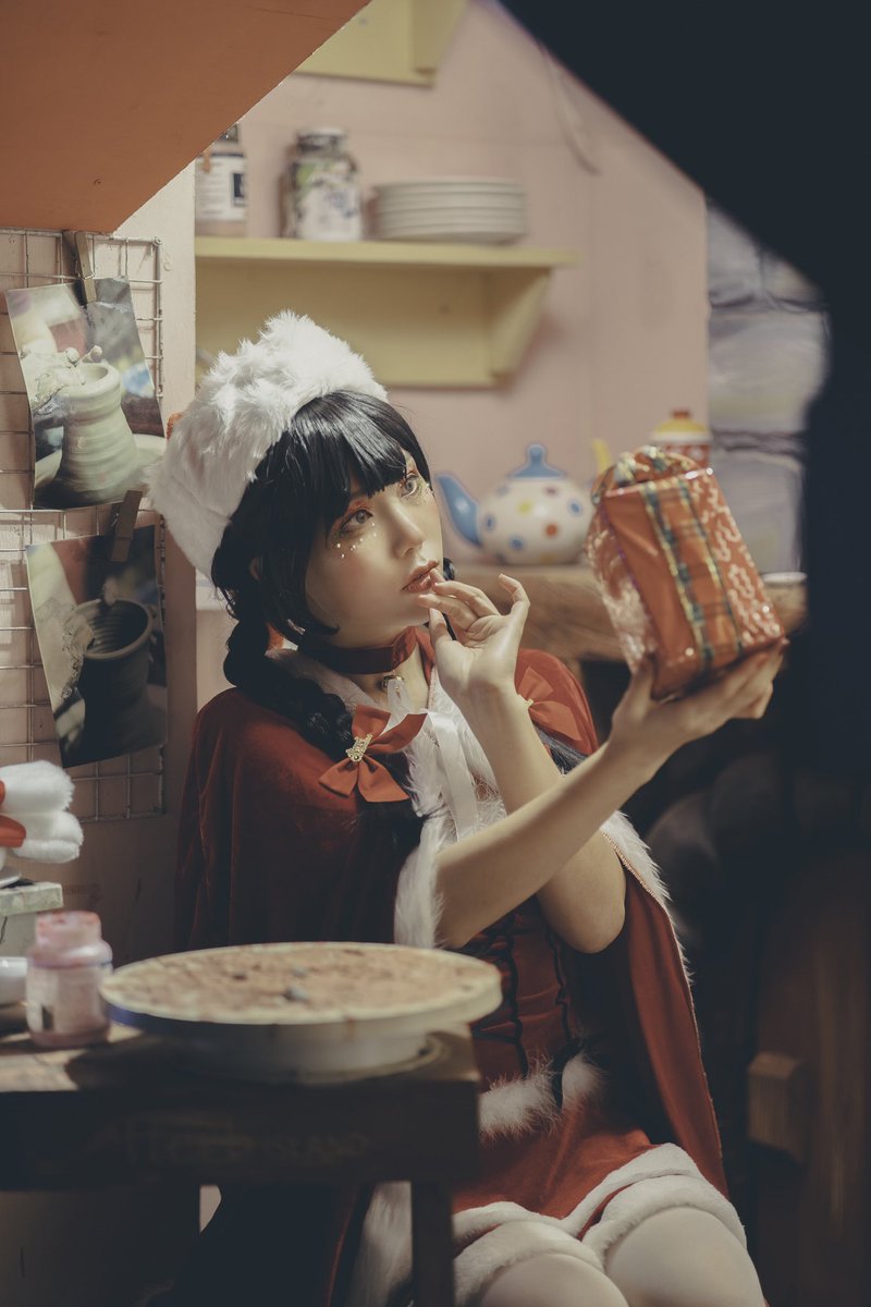 CherryPie_85's tweet photo. Christmas preparation🎁🎄
Full Video 📷 https://t.co/4zdZYL1q0d
#teamcherrypie 🍒 https://t.co/8YUQDGs5jE
