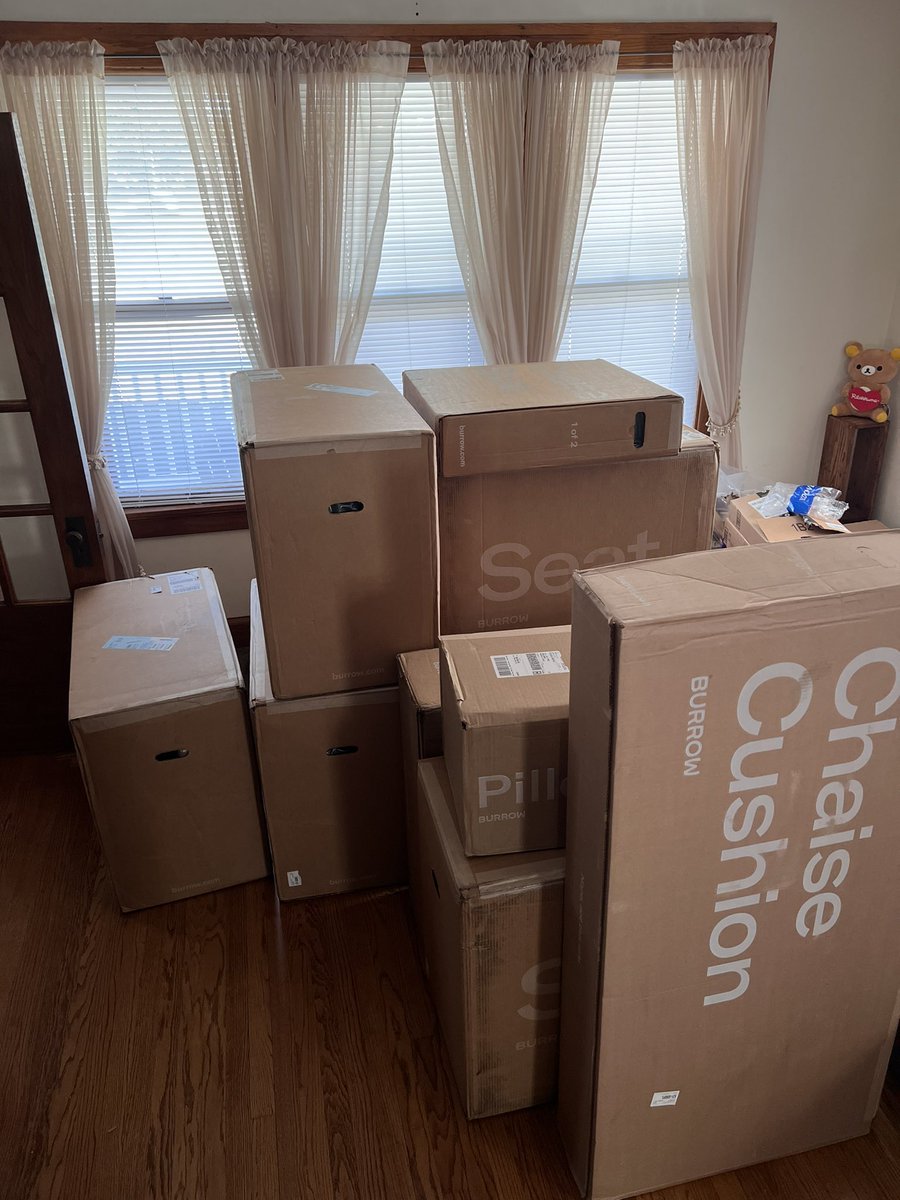 Drakos on Twitter "Got the 2 new couches loaded into the house. The