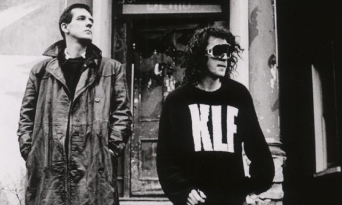 #TimelyTunes

Day 6: 03:00

3am Eternal | The KLF

It’s still three o’clock in the morning..!

youtu.be/R5F_A78MElI