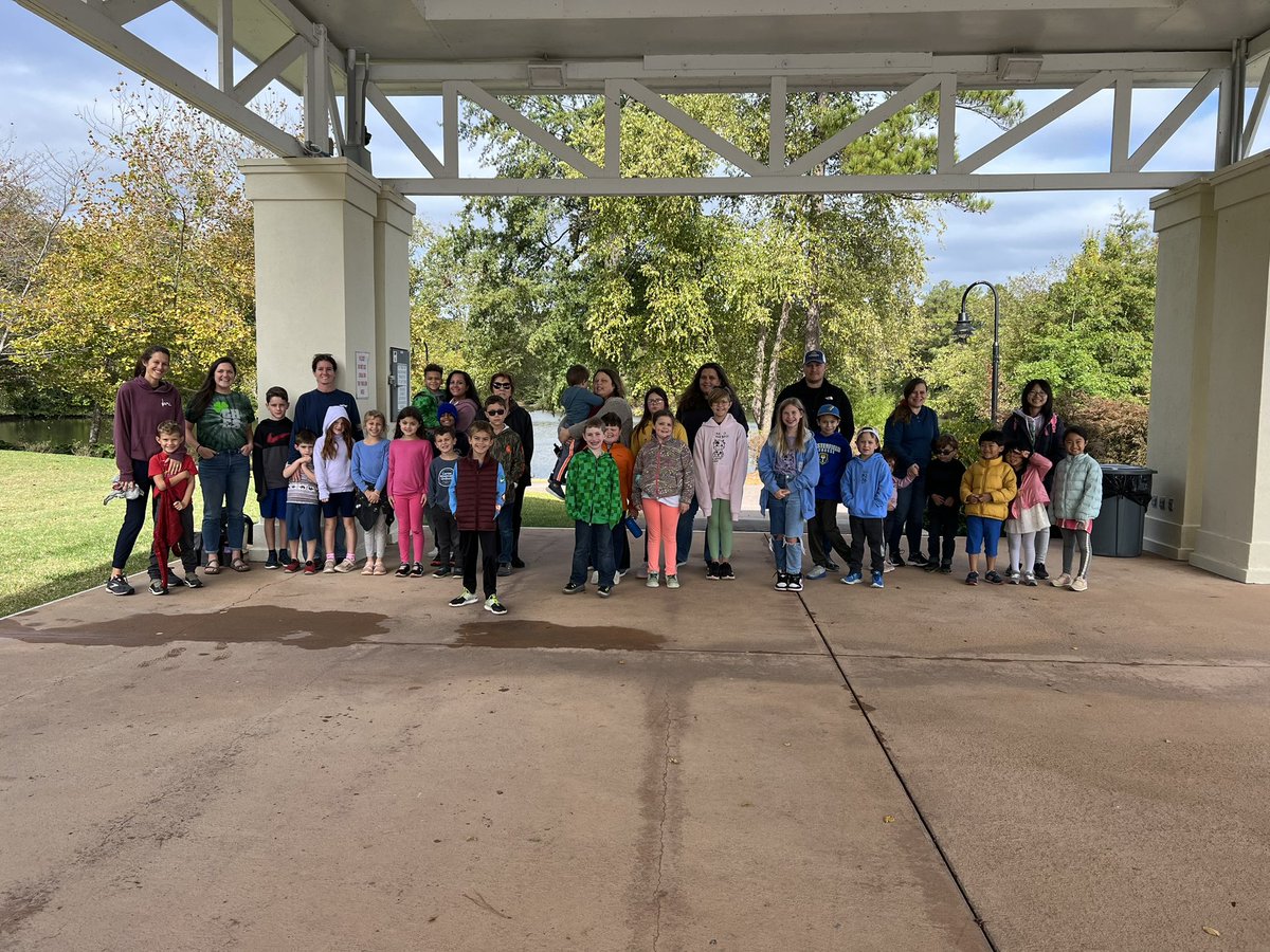CHES Raise Craze continues!  Acts of Kindness continue as our leaders cleaned up trash from an area very near school! Super proud of these leaders helping our environment and keeping the area looking great!!@KarynAndersen <a href="/AHolt_educ8/">Amanda Holt</a> #oneccps <a href="/CHESPTAONLINE/">CHES PTA</a>