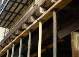 RubiconMexico's tweet photo. #Apeos y apuntalamientos, son estructuras auxiliares que se instalan, con carácter temporal, para ayuda o complemento en la ejecución o mantenimiento de los elementos constructivos de una estructura durante la ejecución de una obra -andamios, encofrados, entibaciones https://t.co/d34Zc478Ze