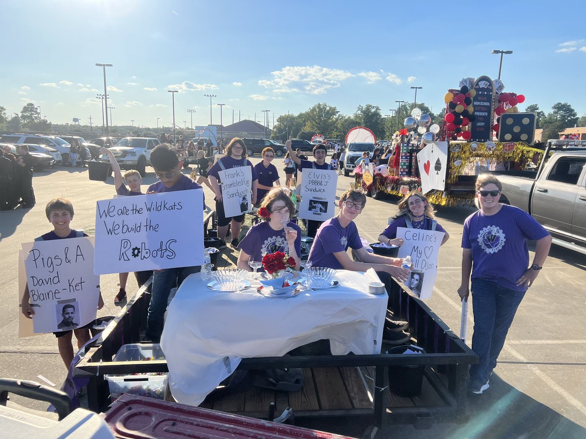 Wildkat_Robo_HS's tweet photo. It was a LONG day, but @Wildkat_Robo_HS participated in the annual @WillisSchools Homecoming Parade &amp; Community Pep Rally to #FireUpTheKats. The Sts had a great time on our float showing community spirit while talking to people about #FIRST. Congrats to Belle Hannah &amp; Beau James https://t.co/uw3DomuesJ